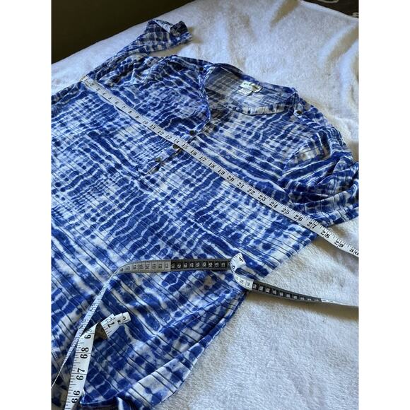 C. D. DANIELS Top 2X Casual Blue Stretch Roll Tab Abstract Striped Button - Picture 15 of 16